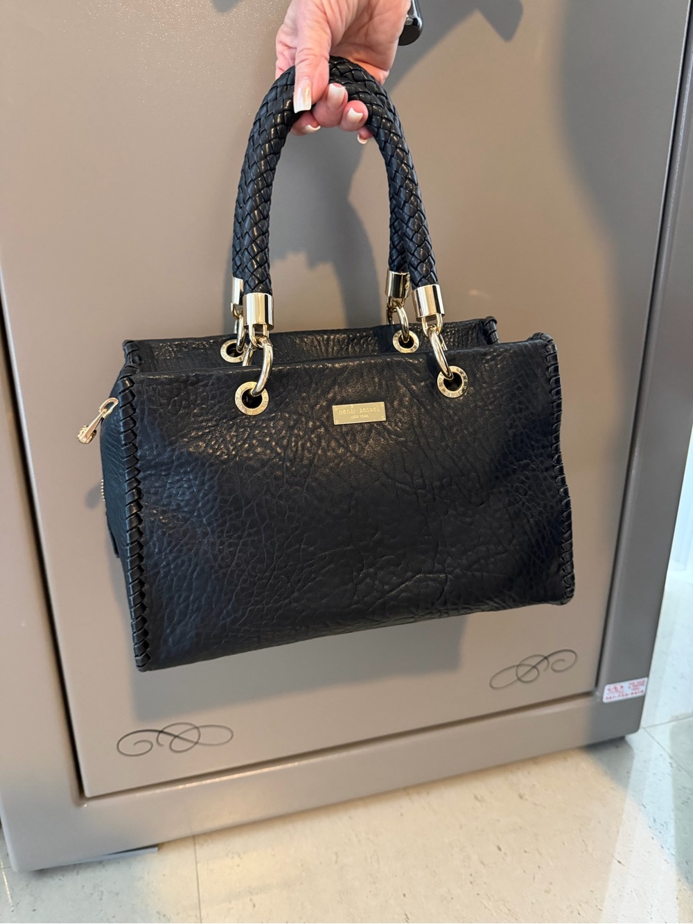 Henri Bendel bag